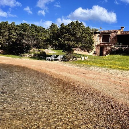 House On The Beach - Порто-Ротондо Экстерьер фото